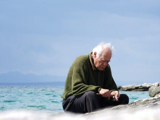 Old man by the sea Photo by <a href="https://unsplash.com/photos/MEhm6AifB2s" target="_blank" rel="noopener">mali desha on Unsplash</a>